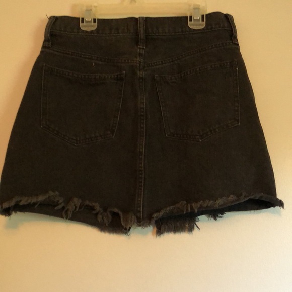 MADEWELL Black Denim Skirt, style-Rigid A-Line, size 27 - Picture 3 of 6